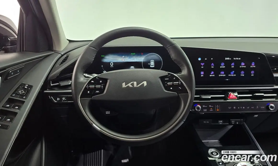 Kia Niro 2022 0.2 автомат (гидро), фото 19