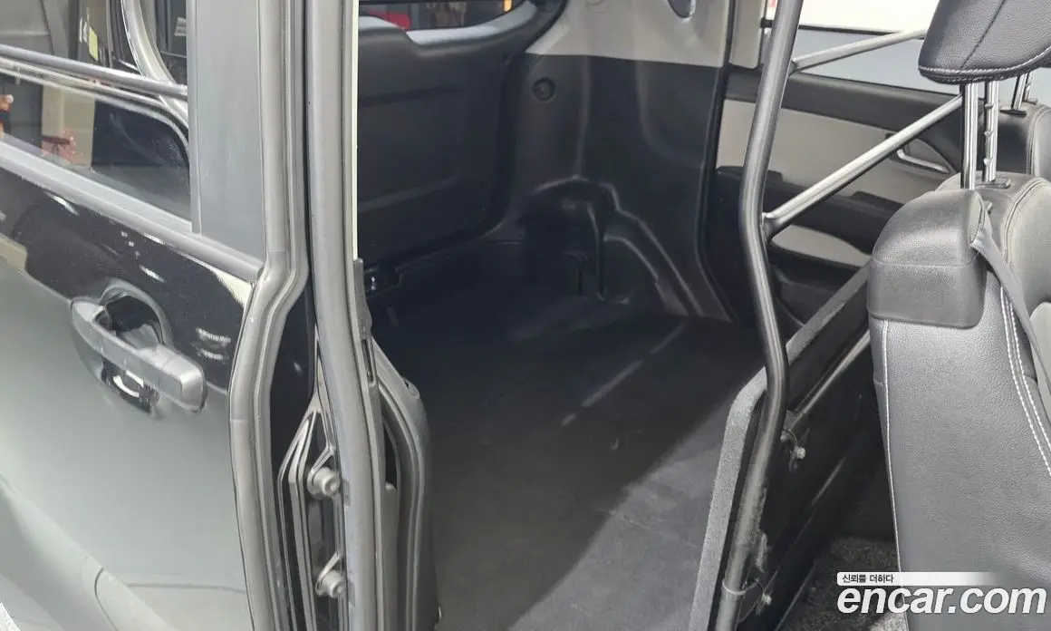 Kia Ray 2022 1.0 автомат (гидро), фото 18