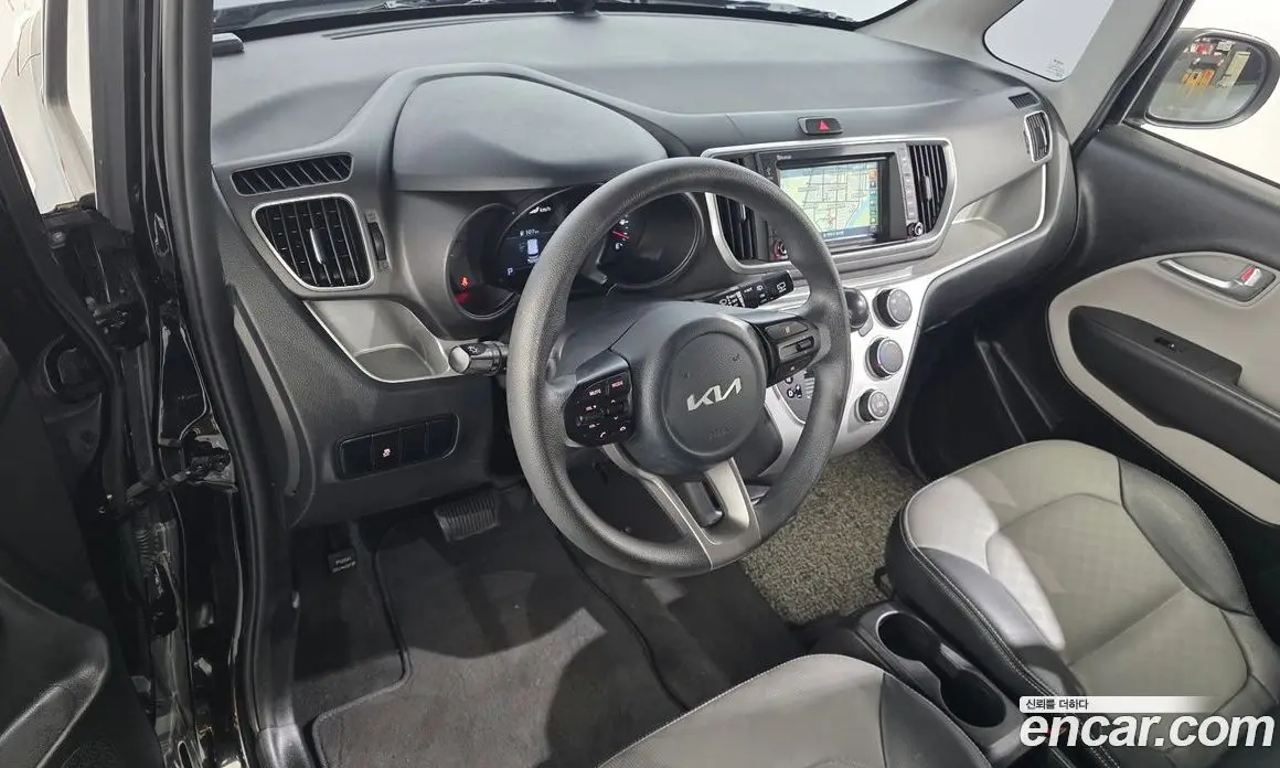 Kia Ray 2022 1.0 автомат (гидро), фото 10