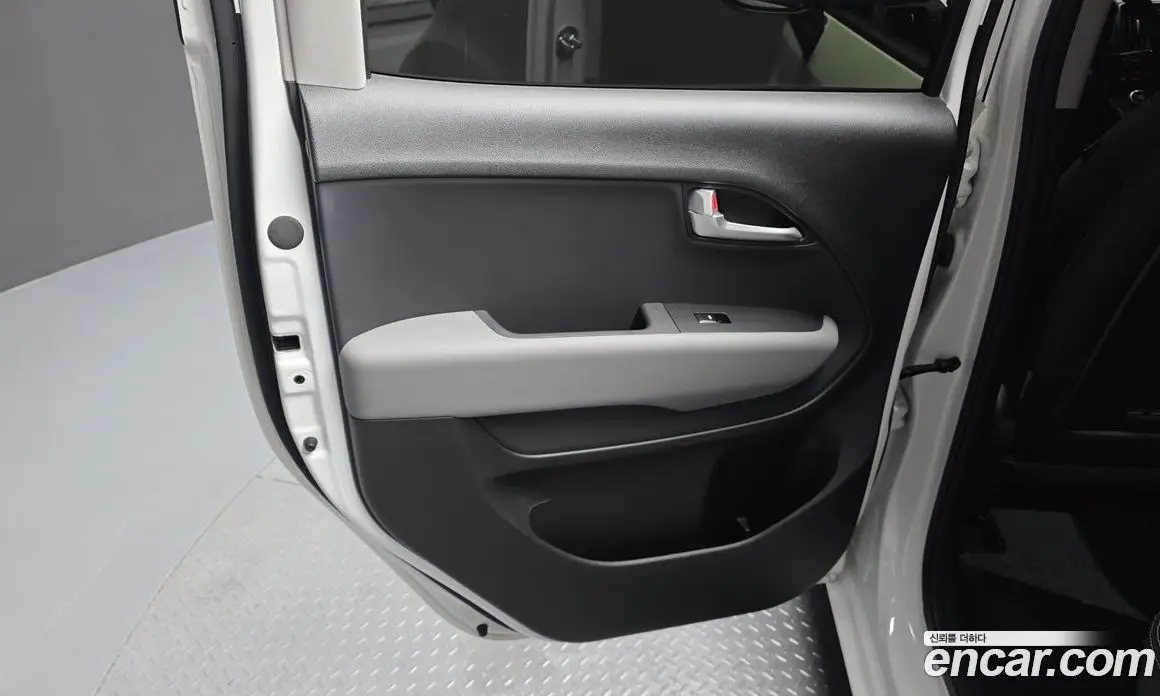 Kia Ray 2025 1.0 автомат (гидро), фото 15 Kia Ray 2025 1.0 автомат (гидро), фото 15