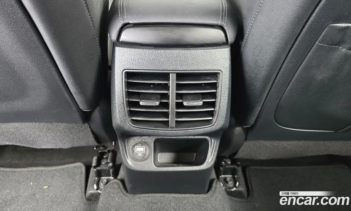 Kia Seltos 2021 1.6 автомат (гидро), фото 19 Kia Seltos 2021 1.6 автомат (гидро), фото 19