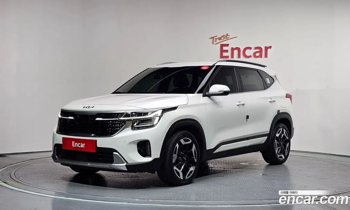 Kia Seltos 2022 1.6 автомат (гидро), фото 1 Kia Seltos 2022 1.6 автомат (гидро), фото 1