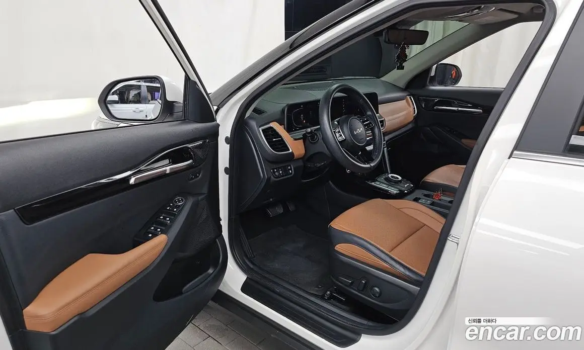 Kia Seltos 2022 1.6 автомат (гидро), фото 10 Kia Seltos 2022 1.6 автомат (гидро), фото 10