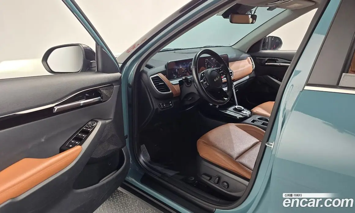 Kia Seltos 2024 1.6 автомат (гидро), фото 13 Kia Seltos 2024 1.6 автомат (гидро), фото 13