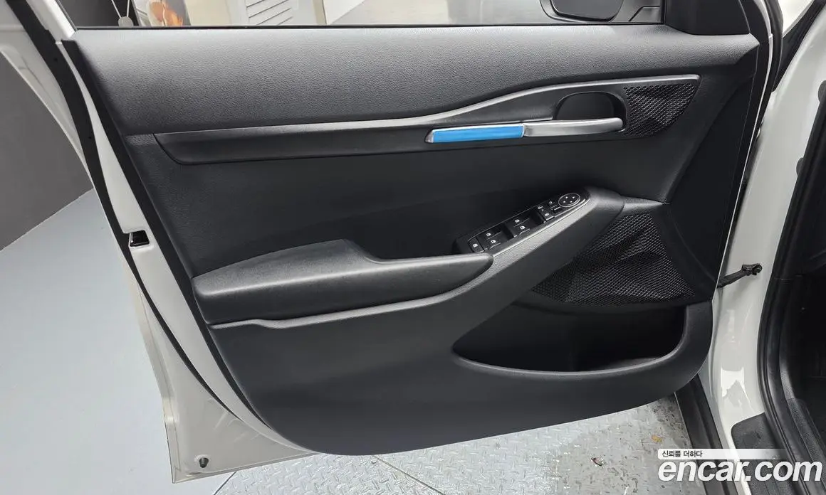 Kia Seltos 2025 2.0 автомат (гидро), фото 14 Kia Seltos 2025 2.0 автомат (гидро), фото 14