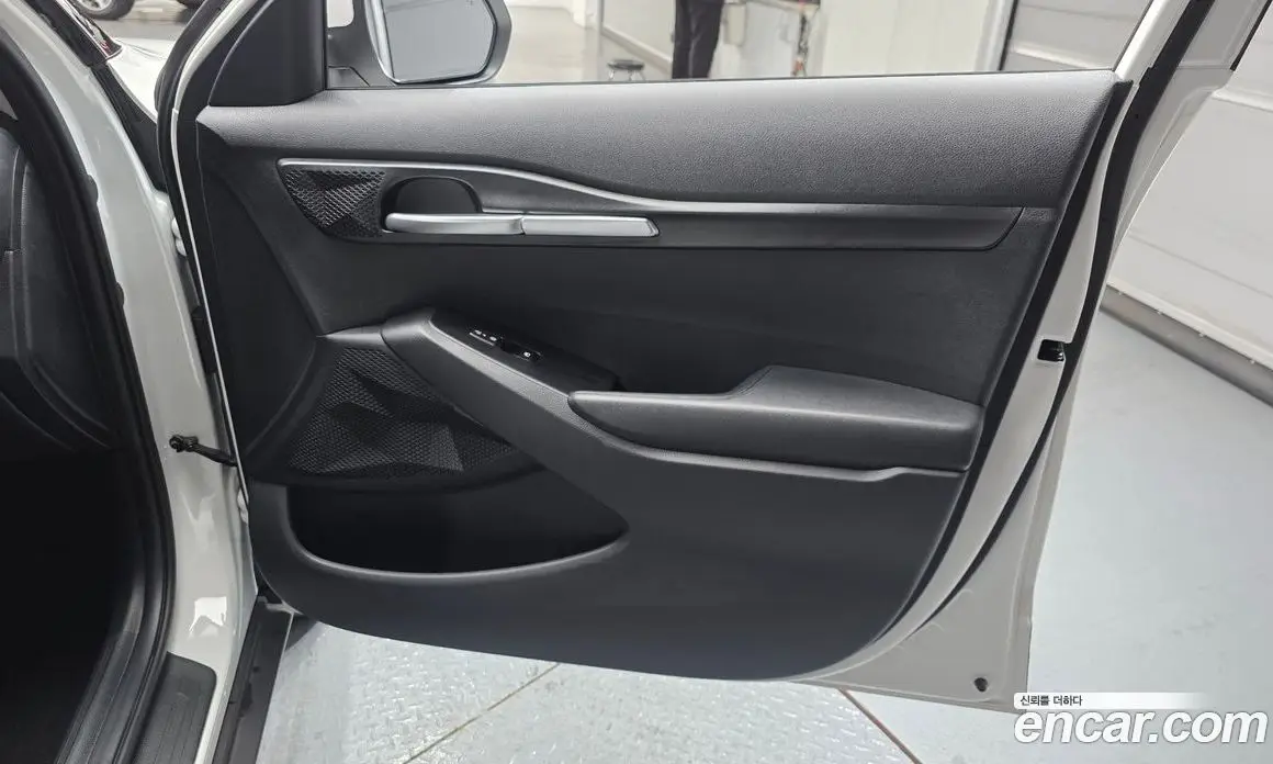 Kia Seltos 2025 2.0 автомат (гидро), фото 15 Kia Seltos 2025 2.0 автомат (гидро), фото 15