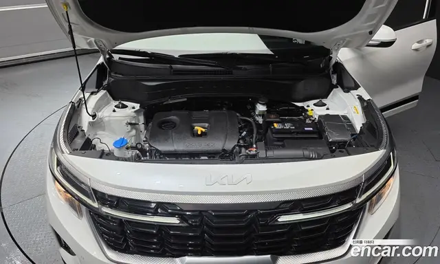 Kia Seltos 2025 2.0 автомат (гидро), миниатюра 6 Kia Seltos 2025 2.0 автомат (гидро), миниатюра 6