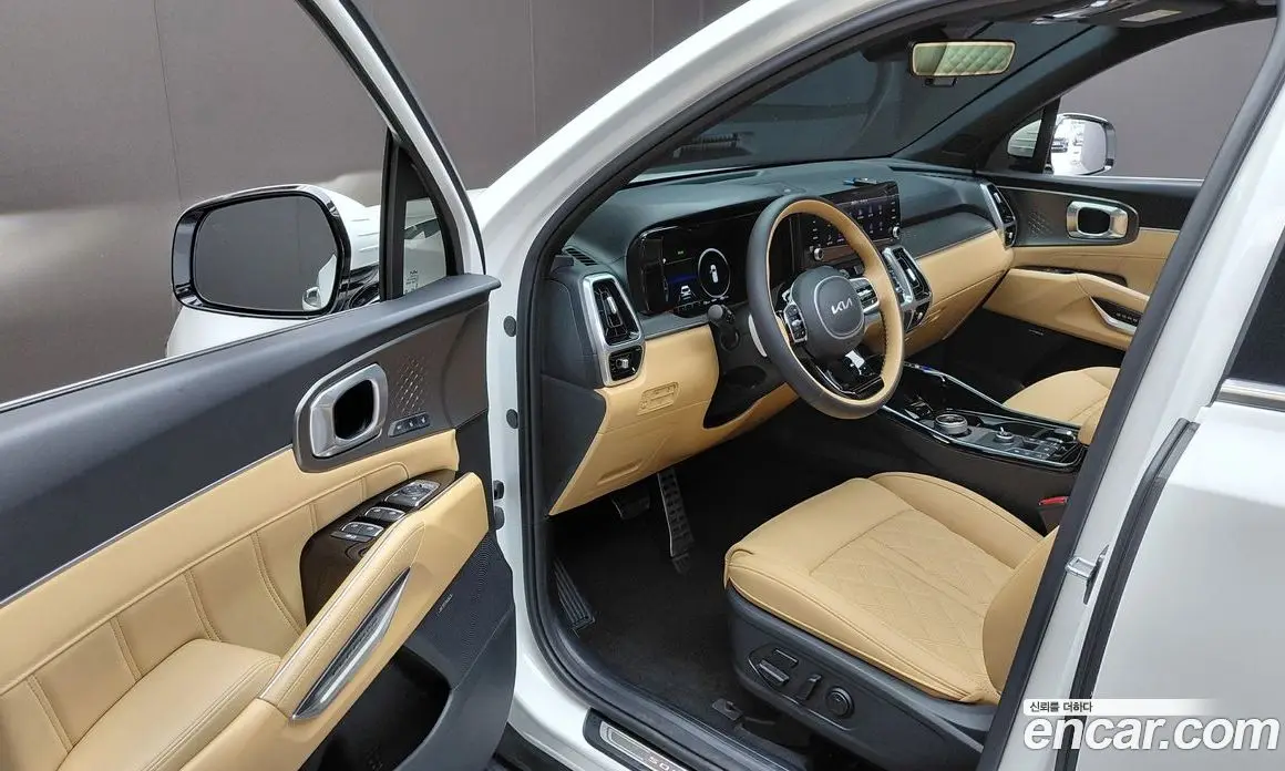 Kia Sorento 2023 2.5 автомат (гидро), фото 13
