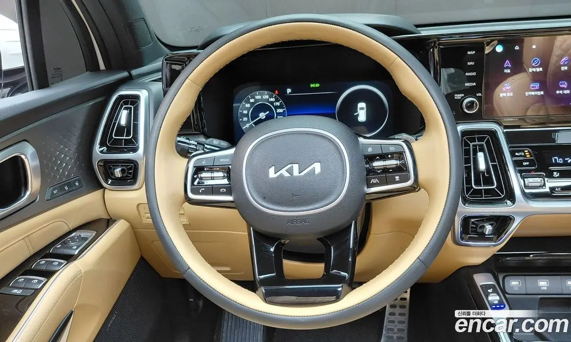 Kia Sorento 2023 2.5 автомат (гидро), фото 20
