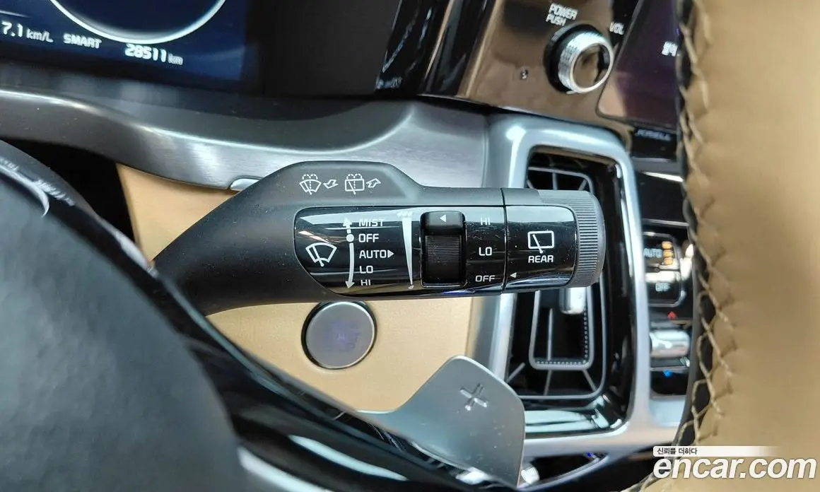 Kia Sorento 2023 2.5 автомат (гидро), фото 28