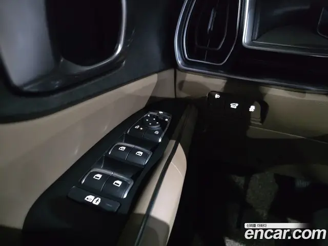 Kia Sorento 2026 1.6 автомат (гидро), миниатюра 11 Kia Sorento 2026 1.6 автомат (гидро), миниатюра 11
