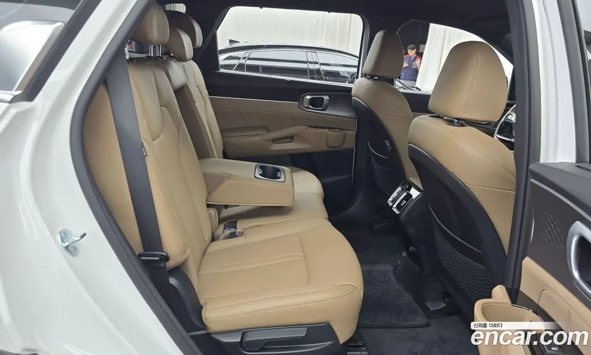 Kia Sorento 2026 2.5 автомат (гидро), фото 17 Kia Sorento 2026 2.5 автомат (гидро), фото 17