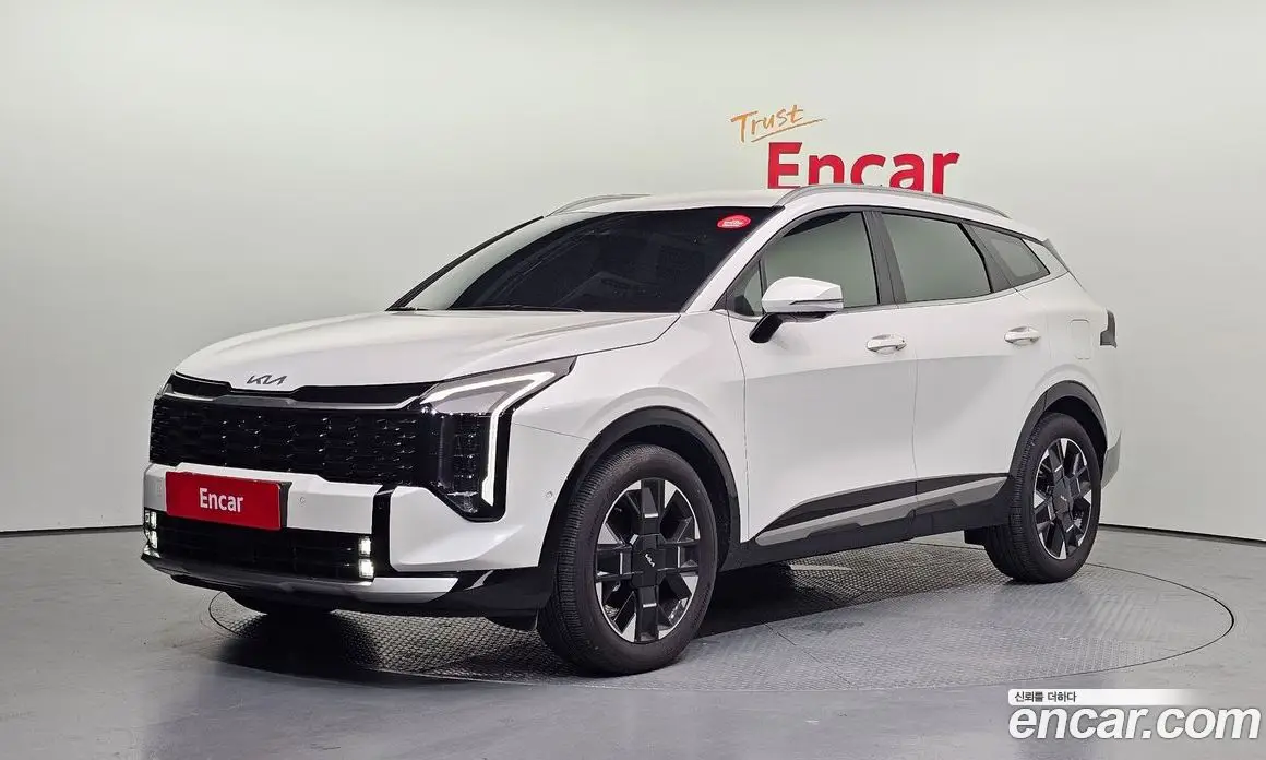 Kia Sportage 2024 2.0 автомат (гидро), фото 1 Kia Sportage 2024 2.0 автомат (гидро), фото 1