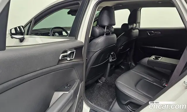Kia Sportage 2024 2.0 автомат (гидро), миниатюра 11 Kia Sportage 2024 2.0 автомат (гидро), миниатюра 11
