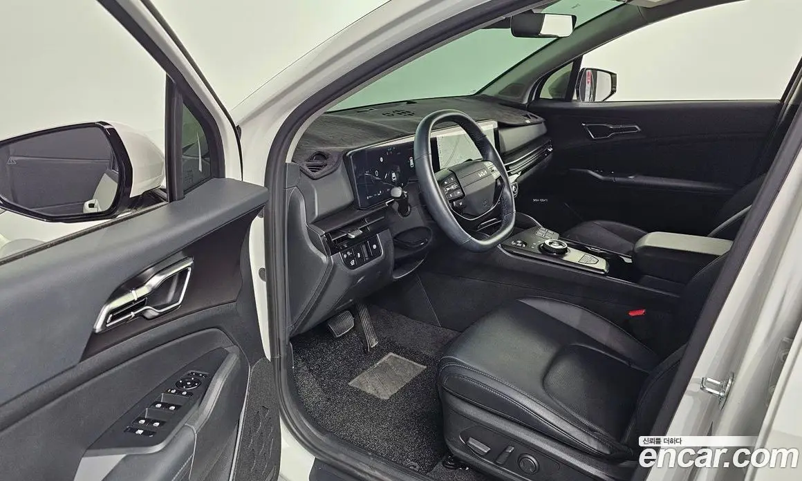 Kia Sportage 2024 2.0 автомат (гидро), фото 10 Kia Sportage 2024 2.0 автомат (гидро), фото 10