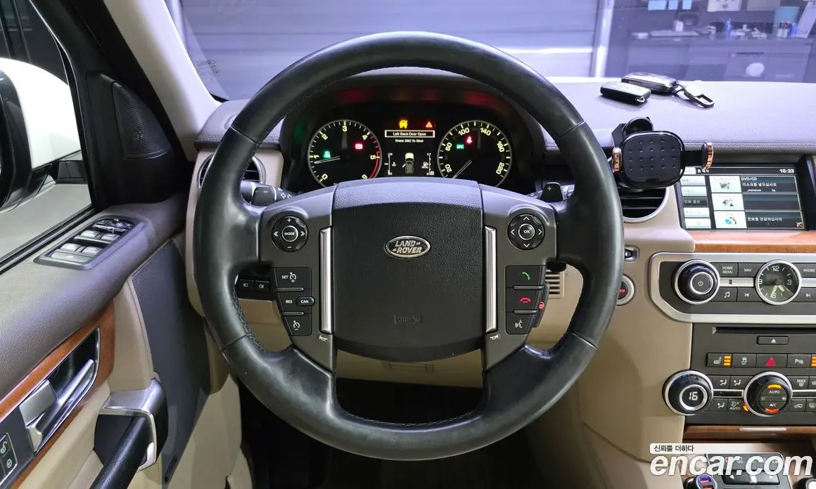 Land Rover Discovery 2015 3.0 автомат (гидро), фото 12 Land Rover Discovery 2015 3.0 автомат (гидро), фото 12