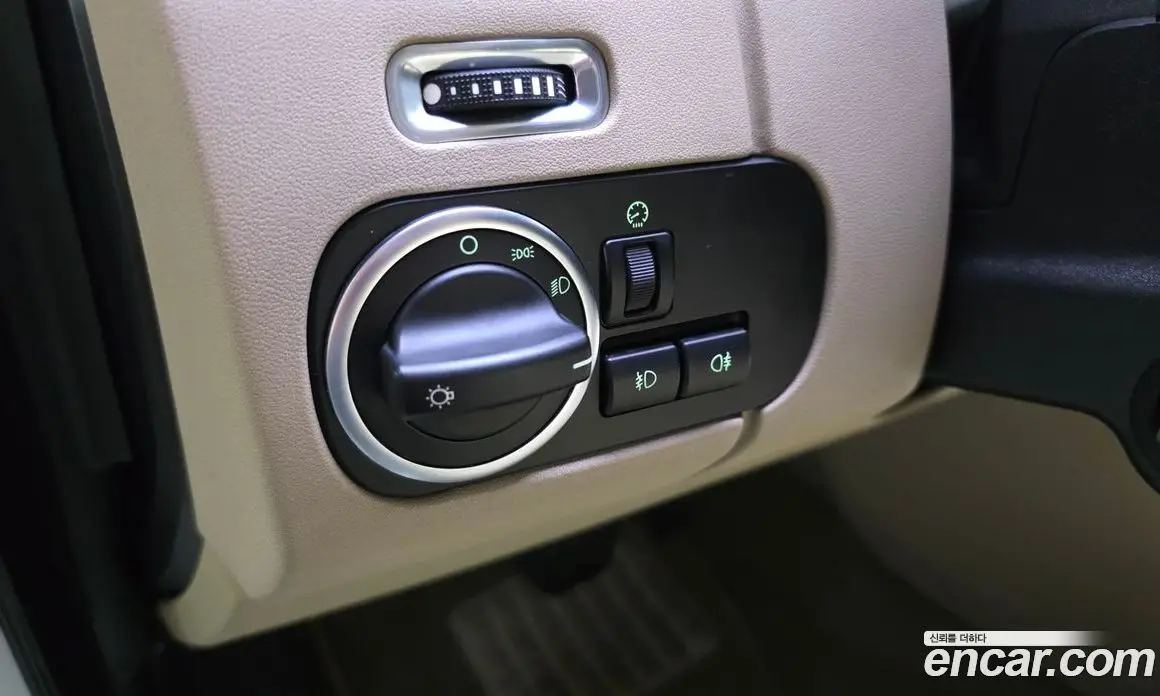Land Rover Discovery 2015 3.0 автомат (гидро), фото 14 Land Rover Discovery 2015 3.0 автомат (гидро), фото 14