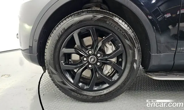Land Rover Discovery 2019 3.0 автомат (гидро), миниатюра 5