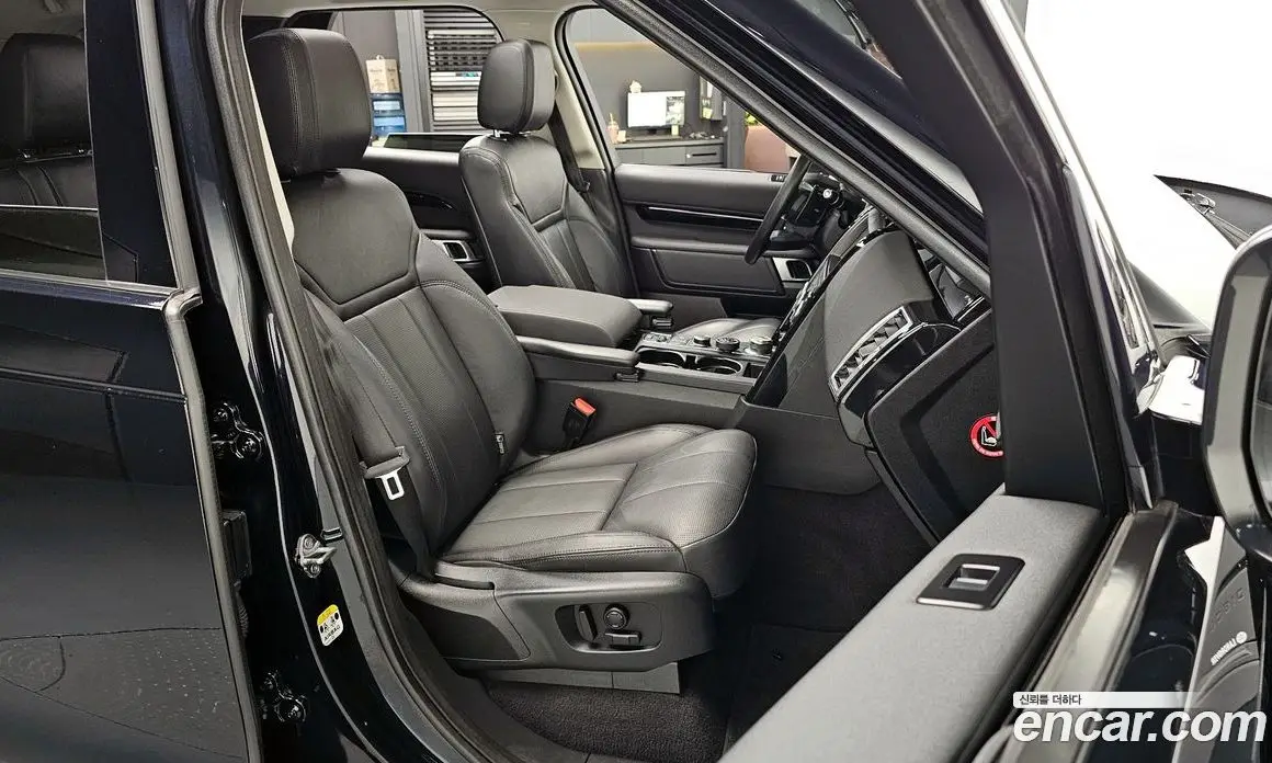 Land Rover Discovery 2019 3.0 автомат (гидро), фото 10