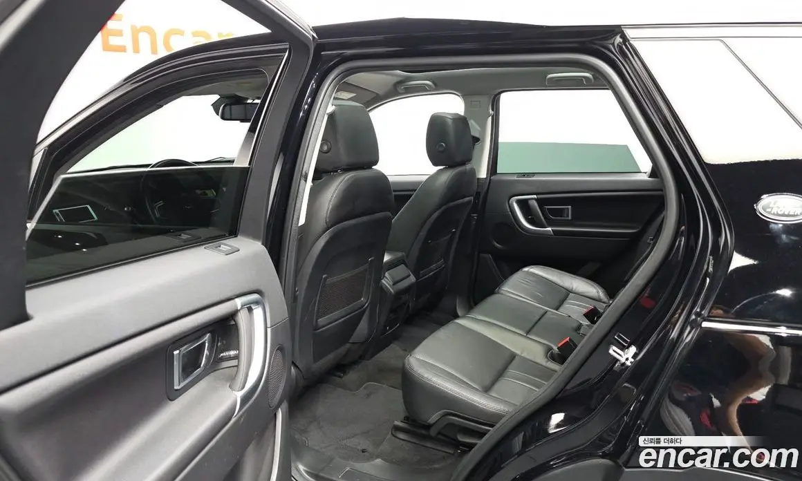 Land Rover Discovery Sport 2018 2.0 автомат (гидро), фото 16 Land Rover Discovery Sport 2018 2.0 автомат (гидро), фото 16