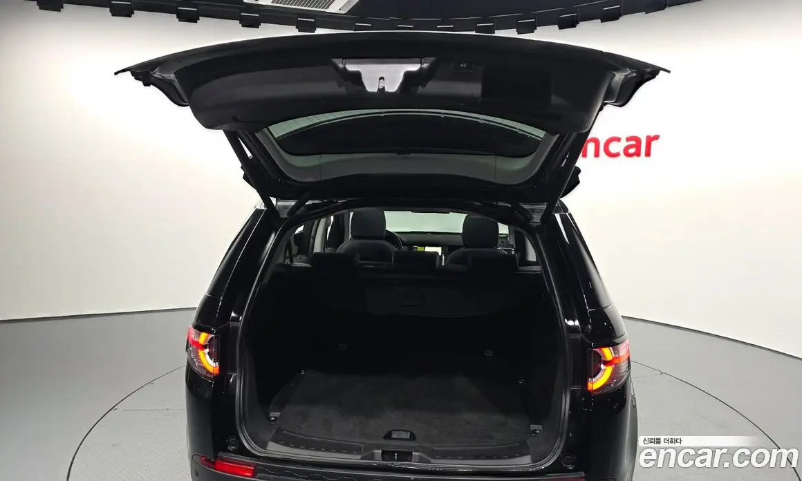 Land Rover Discovery Sport 2018 2.0 автомат (гидро), фото 26 Land Rover Discovery Sport 2018 2.0 автомат (гидро), фото 26
