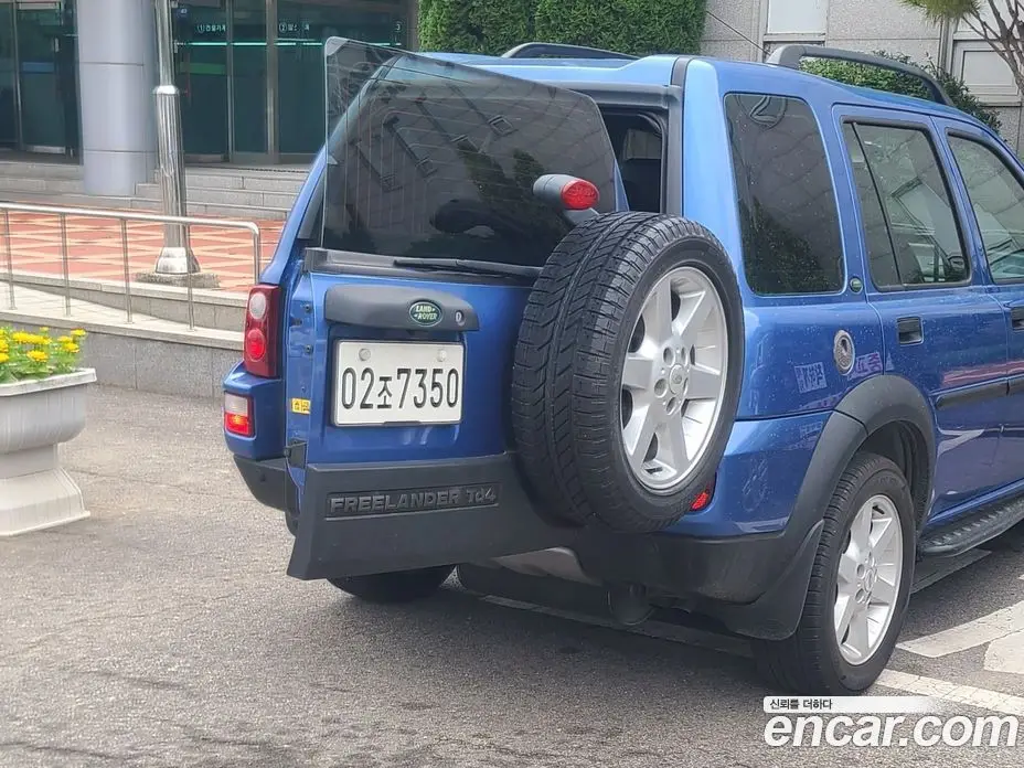 Land Rover Freelander 2004 2.0 автомат (гидро), фото 16 Land Rover Freelander 2004 2.0 автомат (гидро), фото 16