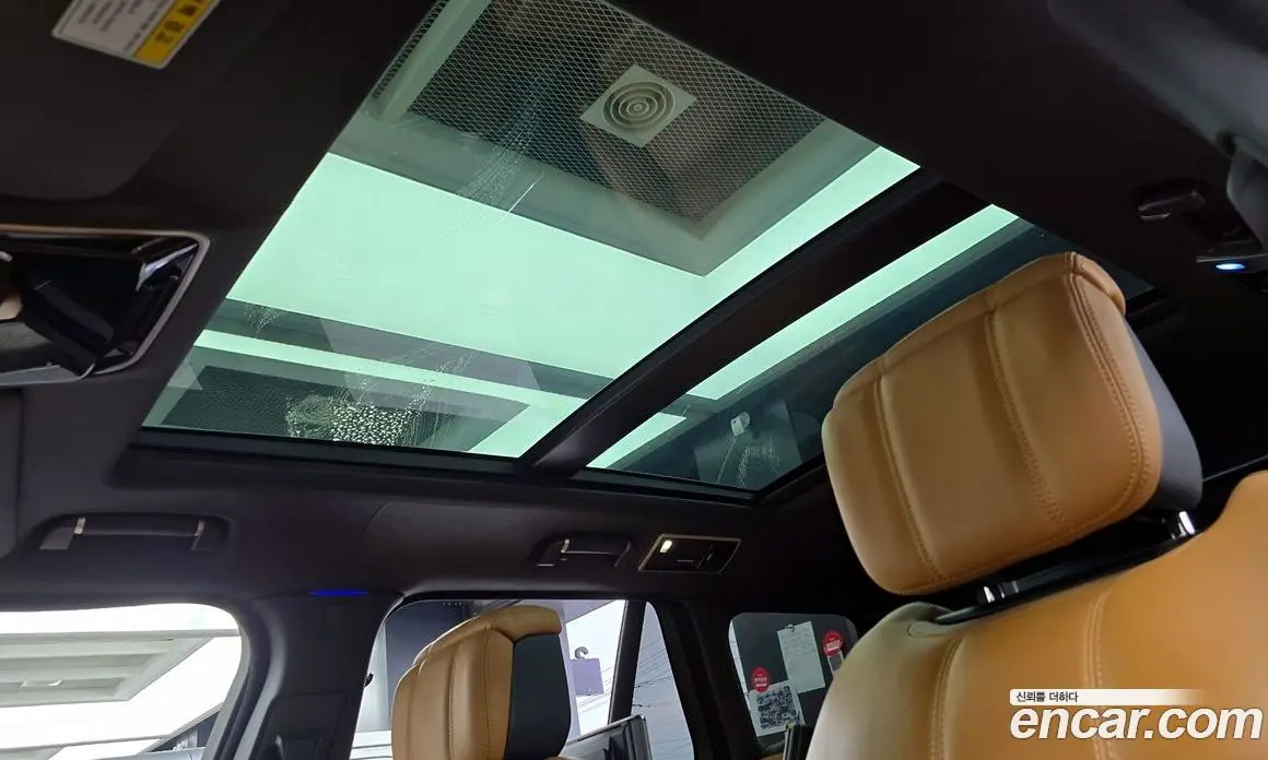 Land Rover Range Rover 2018 4.4 автомат (гидро), фото 15 Land Rover Range Rover 2018 4.4 автомат (гидро), фото 15