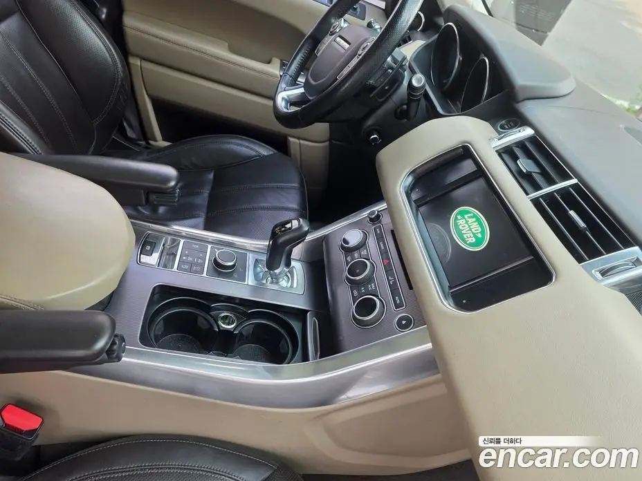 Land Rover Range Rover Sport 2016 3.0 автомат (гидро), фото 17 Land Rover Range Rover Sport 2016 3.0 автомат (гидро), фото 17