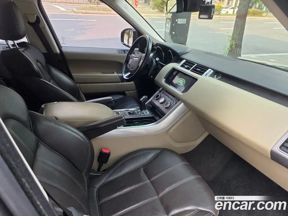 Land Rover Range Rover Sport 2016 3.0 автомат (гидро), фото 18 Land Rover Range Rover Sport 2016 3.0 автомат (гидро), фото 18