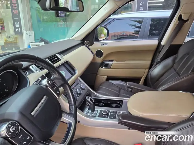 Land Rover Range Rover Sport 2016 3.0 автомат (гидро), миниатюра 8 Land Rover Range Rover Sport 2016 3.0 автомат (гидро), миниатюра 8