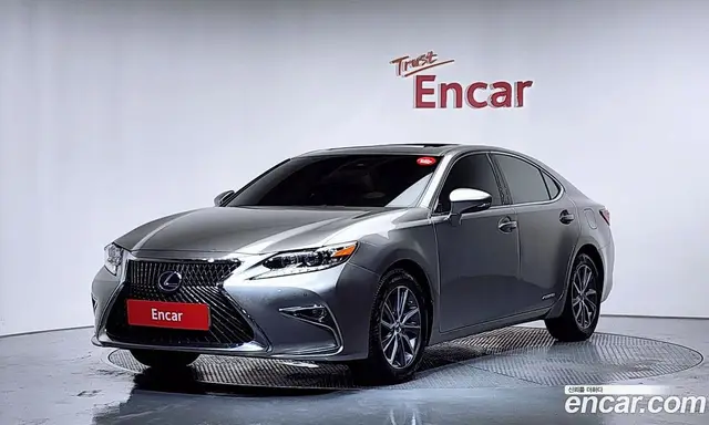 Lexus ES 2016 2.5 автомат (гидро), миниатюра 1 Lexus ES 2016 2.5 автомат (гидро), миниатюра 1