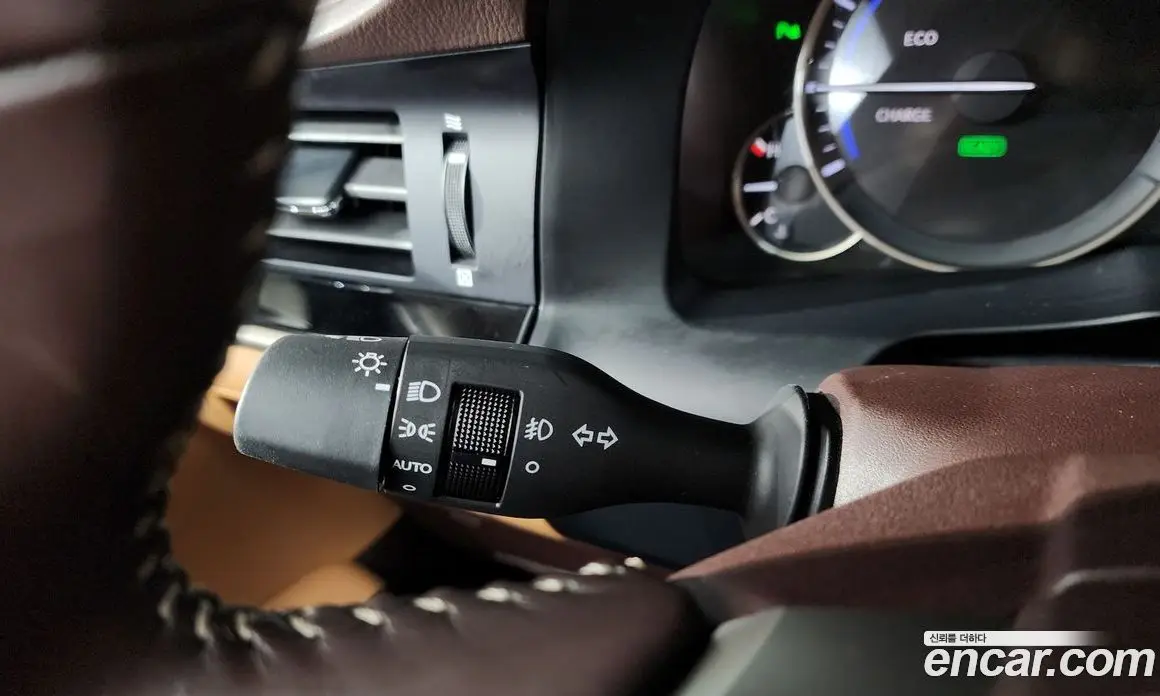 Lexus ES 2016 2.5 автомат (гидро), фото 15 Lexus ES 2016 2.5 автомат (гидро), фото 15