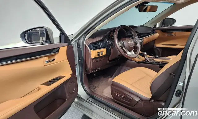 Lexus ES 2016 2.5 автомат (гидро), миниатюра 10 Lexus ES 2016 2.5 автомат (гидро), миниатюра 10