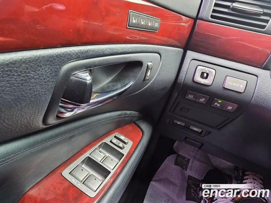 Lexus LS 2011 4.6 автомат (гидро), фото 15 Lexus LS 2011 4.6 автомат (гидро), фото 15