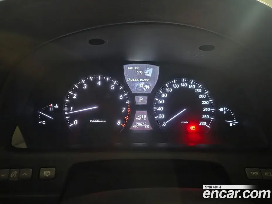 Lexus LS 2011 4.6 автомат (гидро), фото 8 Lexus LS 2011 4.6 автомат (гидро), фото 8
