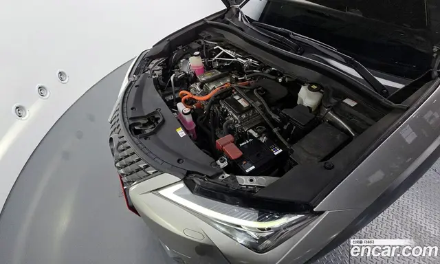 Lexus UX 2022 0.2 автомат (гидро), миниатюра 5 Lexus UX 2022 0.2 автомат (гидро), миниатюра 5
