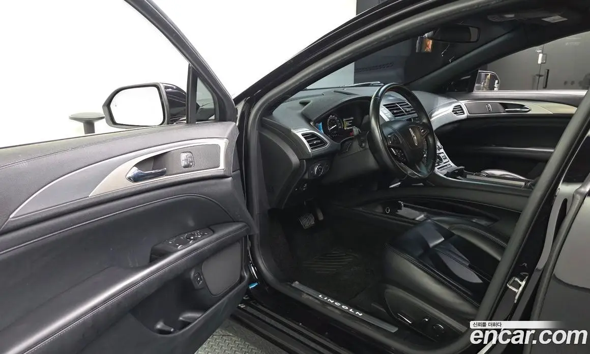 Lincoln MKZ 2020 2.0 автомат (гидро), фото 13 Lincoln MKZ 2020 2.0 автомат (гидро), фото 13