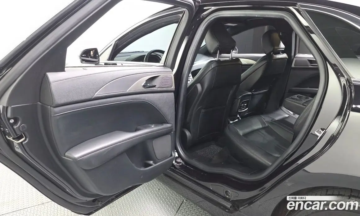 Lincoln MKZ 2020 2.0 автомат (гидро), фото 16 Lincoln MKZ 2020 2.0 автомат (гидро), фото 16
