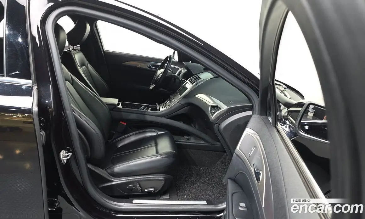 Lincoln MKZ 2020 2.0 автомат (гидро), фото 17 Lincoln MKZ 2020 2.0 автомат (гидро), фото 17