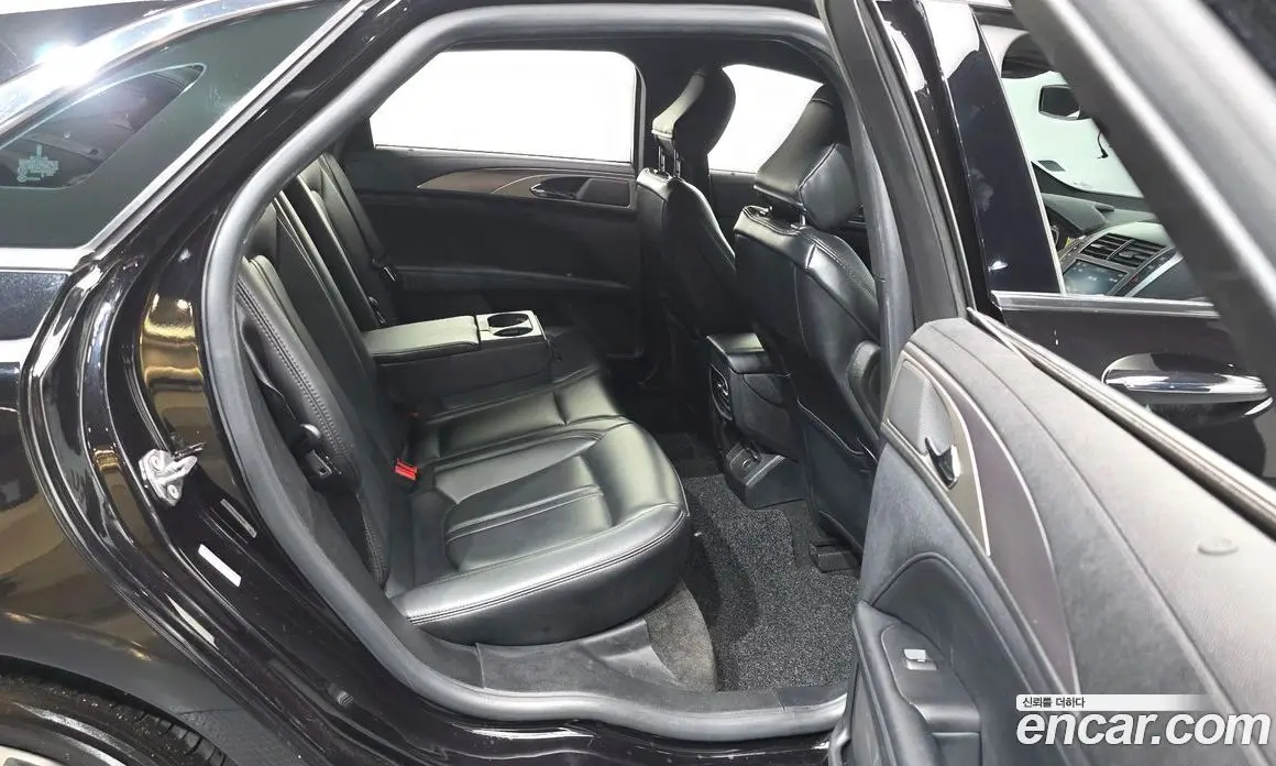 Lincoln MKZ 2020 2.0 автомат (гидро), фото 18 Lincoln MKZ 2020 2.0 автомат (гидро), фото 18