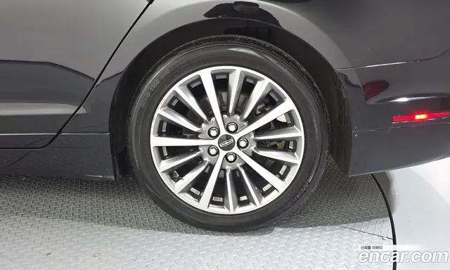 Lincoln MKZ 2020 2.0 автомат (гидро), миниатюра 7 Lincoln MKZ 2020 2.0 автомат (гидро), миниатюра 7