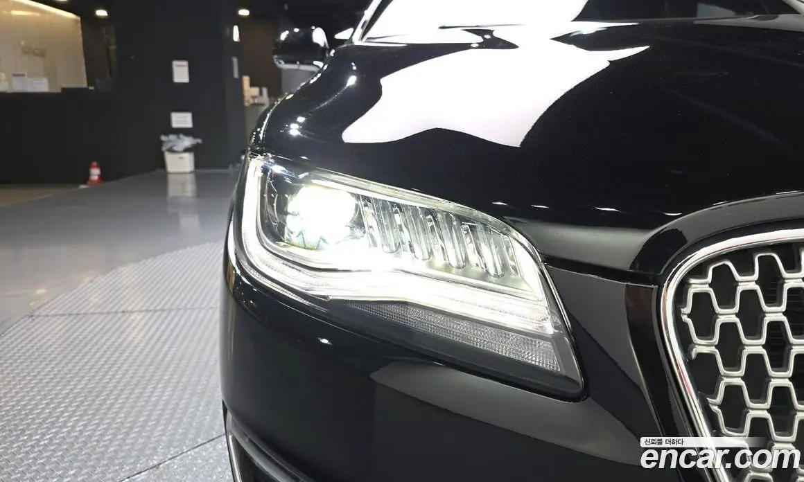 Lincoln MKZ 2020 2.0 автомат (гидро), фото 8 Lincoln MKZ 2020 2.0 автомат (гидро), фото 8