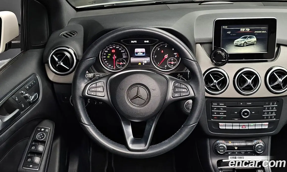 Mercedes-Benz B-Class 2017 2.1 автомат (гидро), фото 19