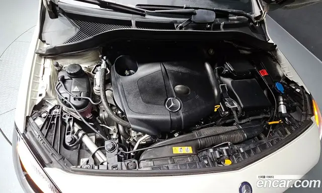 Mercedes-Benz B-Class 2017 2.1 автомат (гидро), миниатюра 5