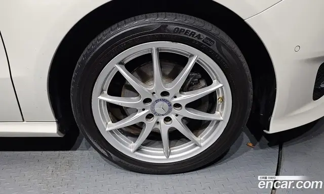 Mercedes-Benz B-Class 2017 2.1 автомат (гидро), миниатюра 6