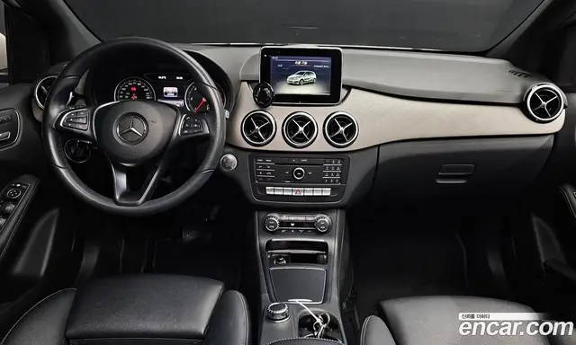 Mercedes-Benz B-Class 2017 2.1 автомат (гидро), миниатюра 9