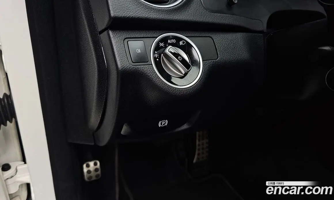 Mercedes-Benz C-Class 2013 1.8 автомат (гидро), фото 18