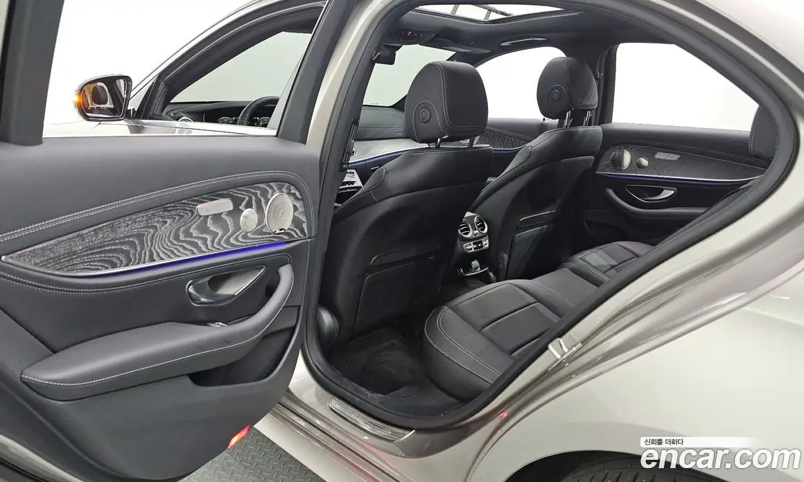 Mercedes-Benz E-Class 2022 2.0 автомат (гидро), фото 15 Mercedes-Benz E-Class 2022 2.0 автомат (гидро), фото 15