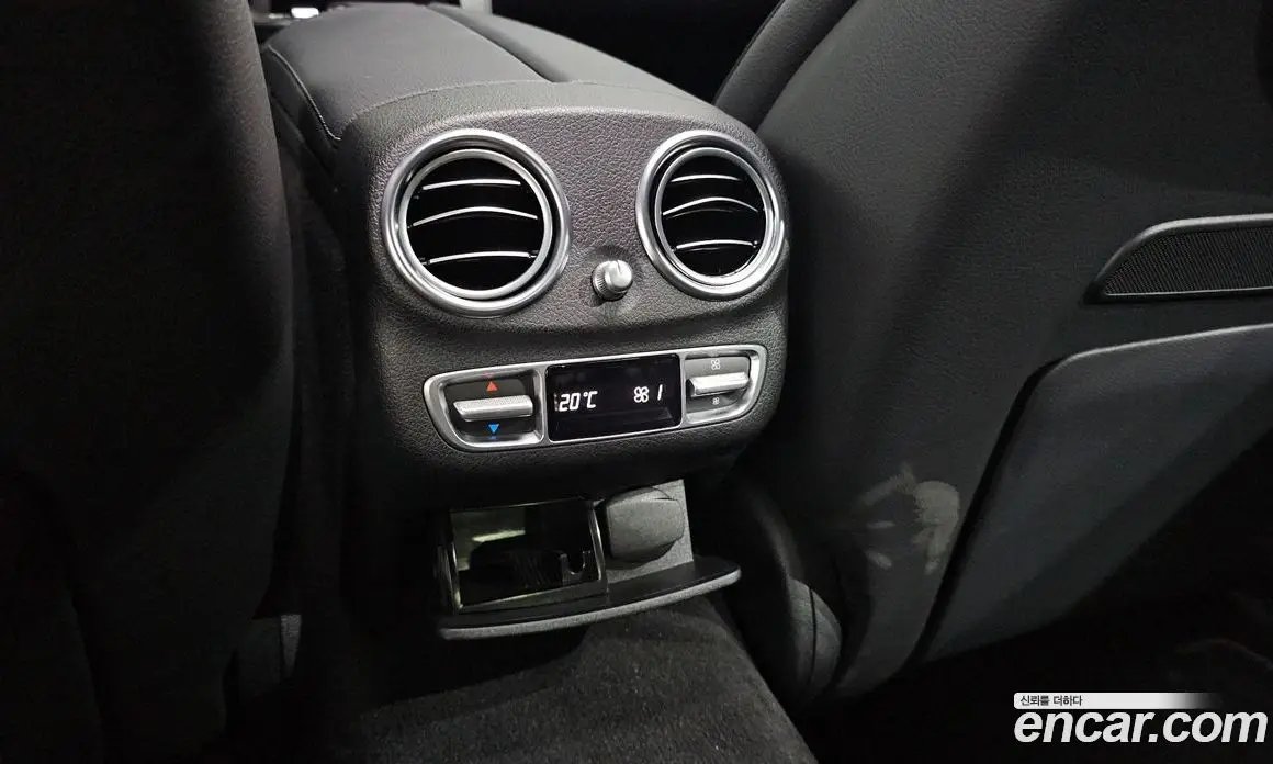 Mercedes-Benz E-Class 2022 2.0 автомат (гидро), фото 30 Mercedes-Benz E-Class 2022 2.0 автомат (гидро), фото 30