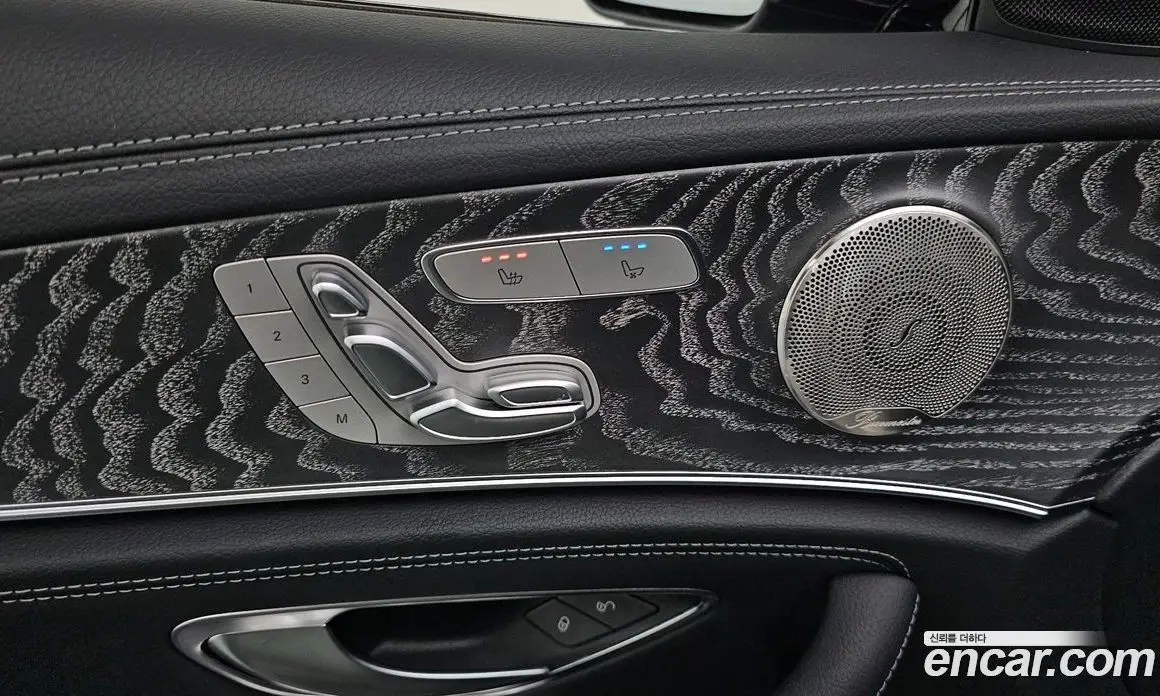 Mercedes-Benz E-Class 2022 2.0 автомат (гидро), фото 31 Mercedes-Benz E-Class 2022 2.0 автомат (гидро), фото 31